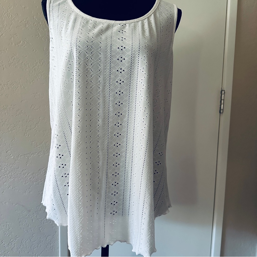 White Sleeveless Top, Size Medium, White Eyelet NWOT